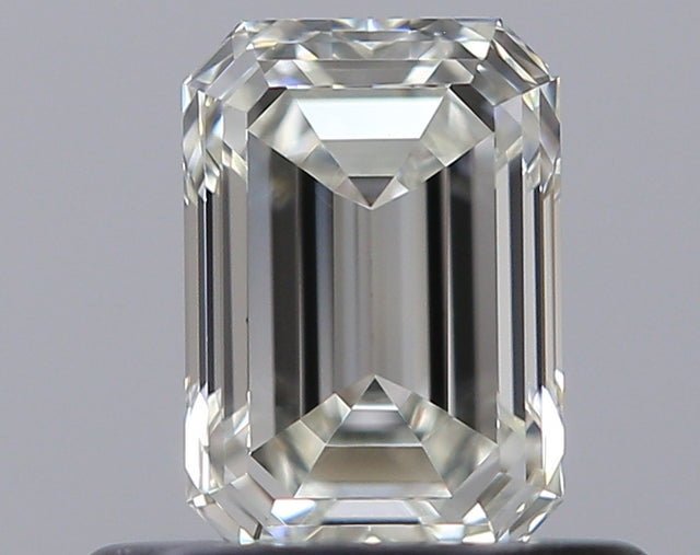 0.50 carat Emerald diamond J IF 