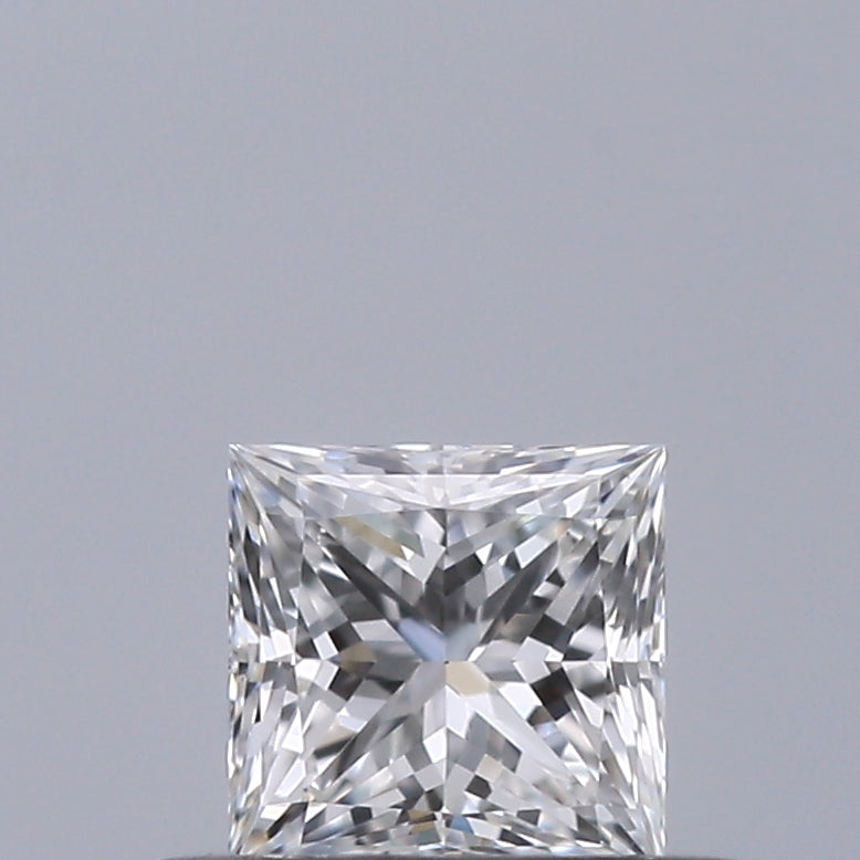 0.34 carat Princess diamond E VS2 
