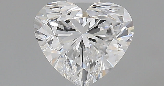 0.71 carat Heart diamond E VVS2 