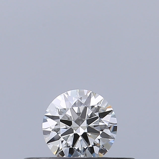 0.18 carat Round diamond F VVS1 Excellent