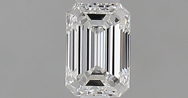 0.23 carat Emerald diamond E  VS1