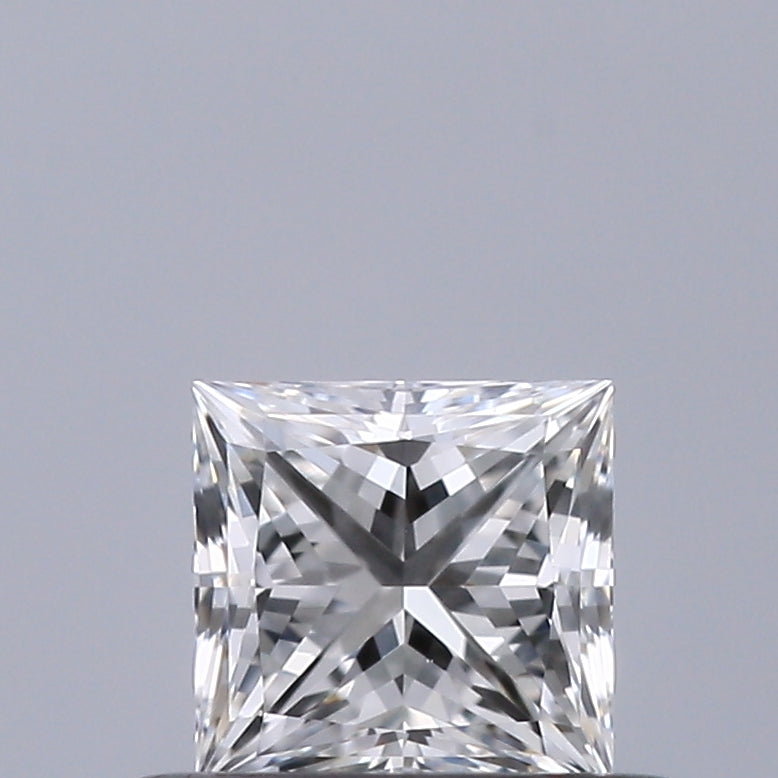 0.40 carat Princess diamond E VVS2 