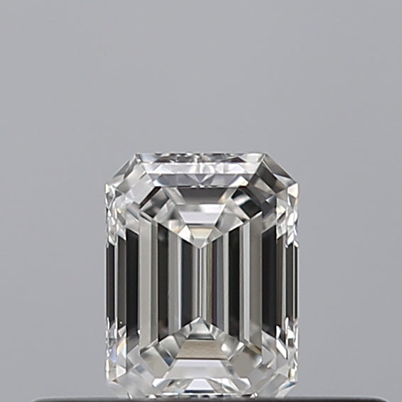 0.26 carat Emerald diamond E VVS2 