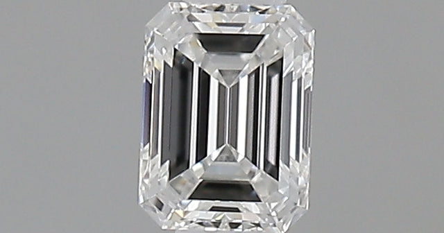 0.29 carat Emerald diamond E  IF 