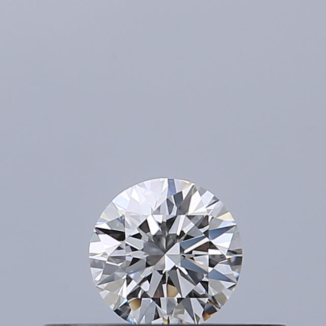 0.18 carat Round diamond E IF Excellent