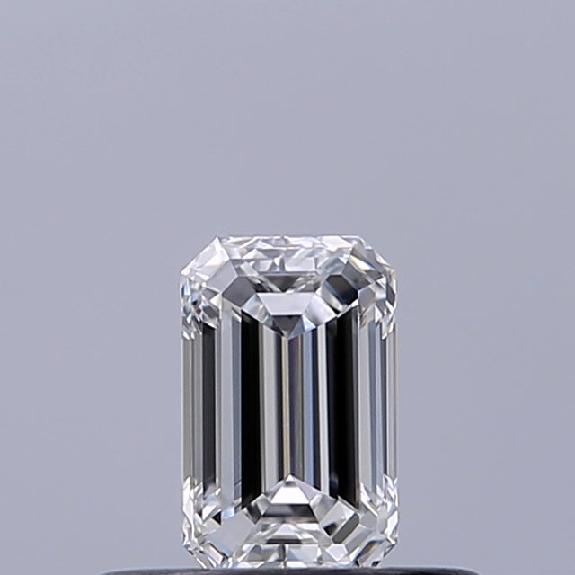 0.30 carat Emerald diamond F VVS2 