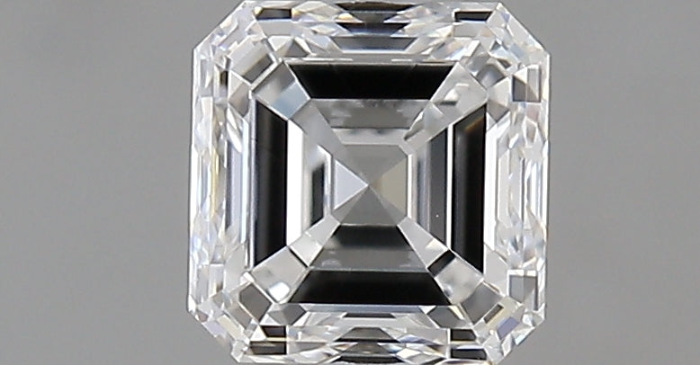 0.90 carat Emerald diamond D VS1 