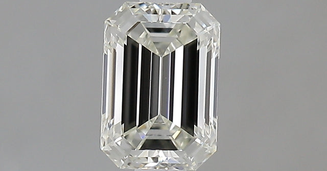 0.70 carat Emerald diamond H VVS2 VeryGood