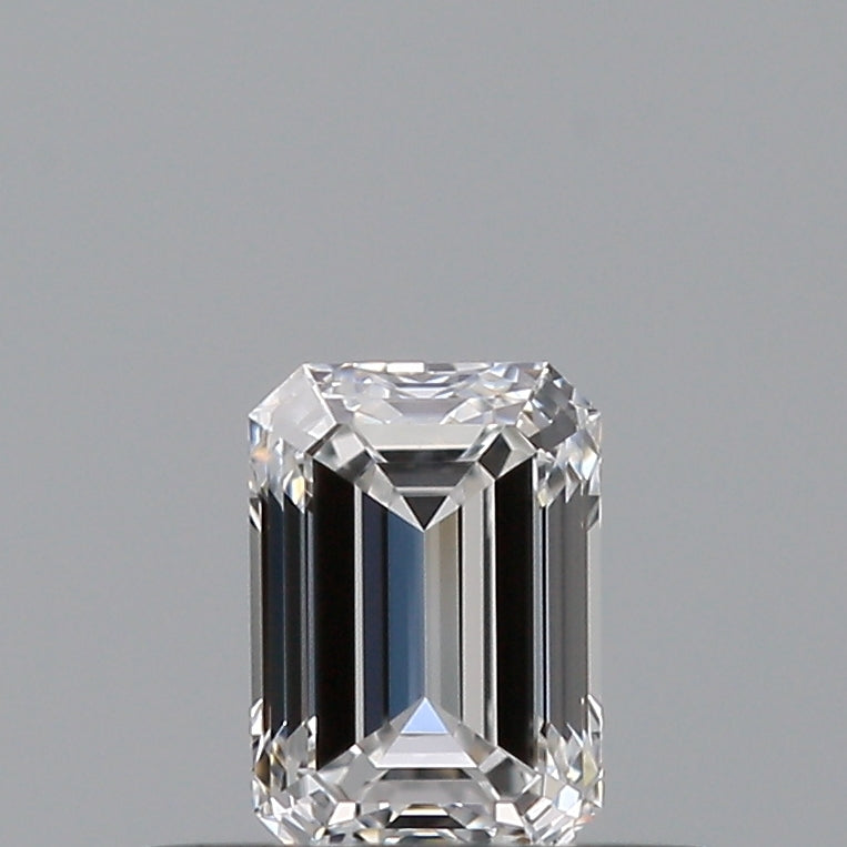 0.29 carat Emerald diamond E VVS1 