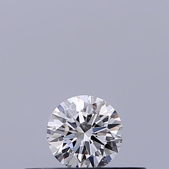 0.18 carat Round diamond E VVS2 Excellent