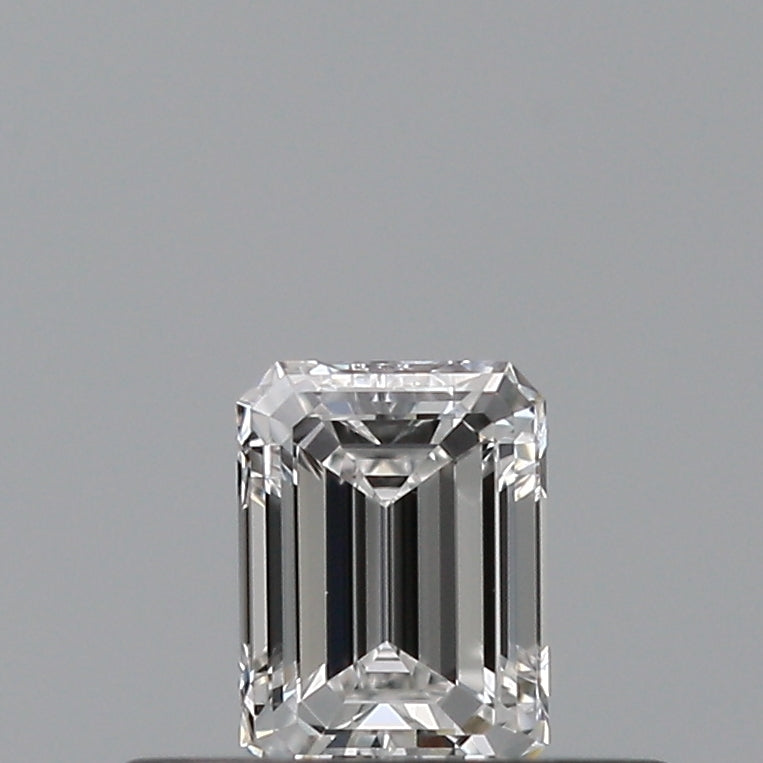 0.23 carat Emerald diamond E  VS1