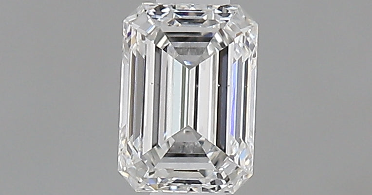 0.40 carat Emerald diamond E  VS2 