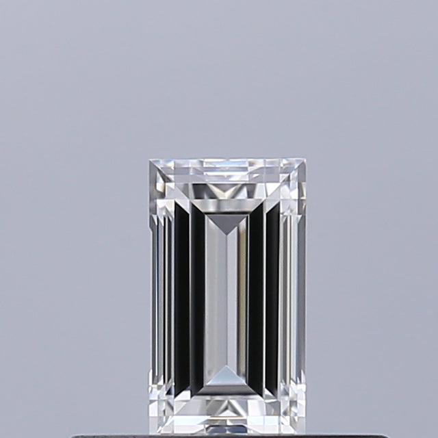 0.32 carat Baguette diamond E VVS1 
