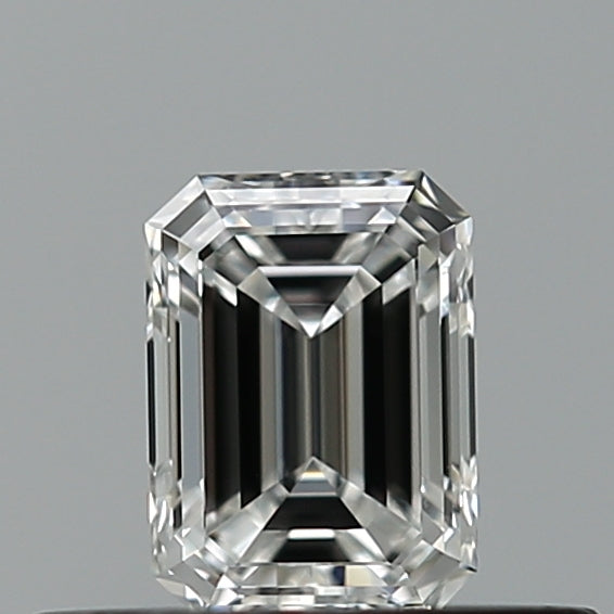 0.33 carat Emerald diamond E VS1 