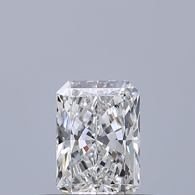 0.30 carat Radiant diamond D VVS2 