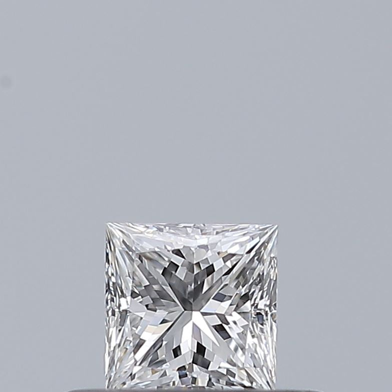 0.23 carat Princess diamond E VVS1 