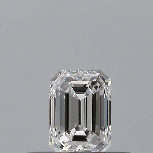 0.23 carat Emerald diamond E VVS1 