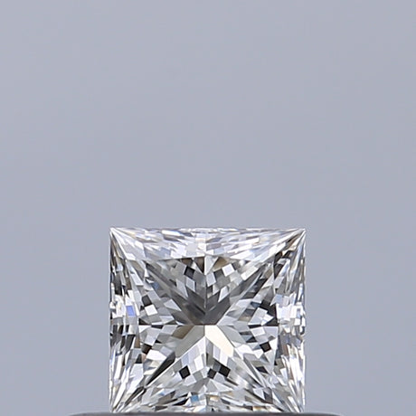 0.31 carat Princess diamond E VVS1 
