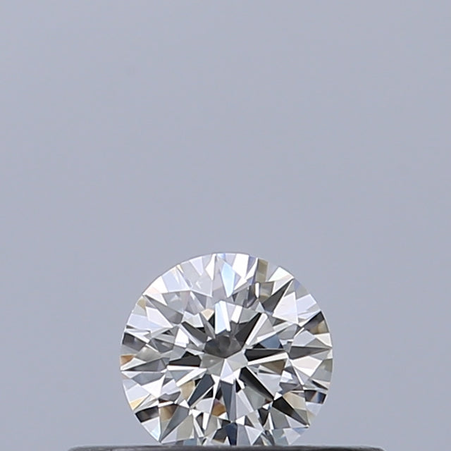 0.18 carat Round diamond F VVS2 Excellent