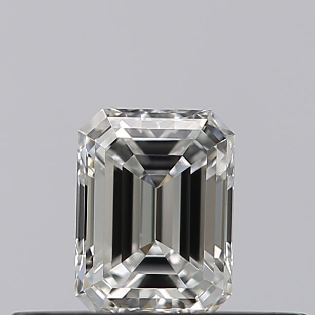 0.26 carat Emerald diamond D VS1 