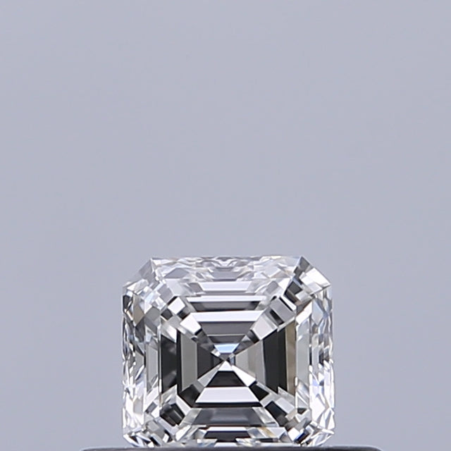 0.30 carat Emerald diamond E VS1 