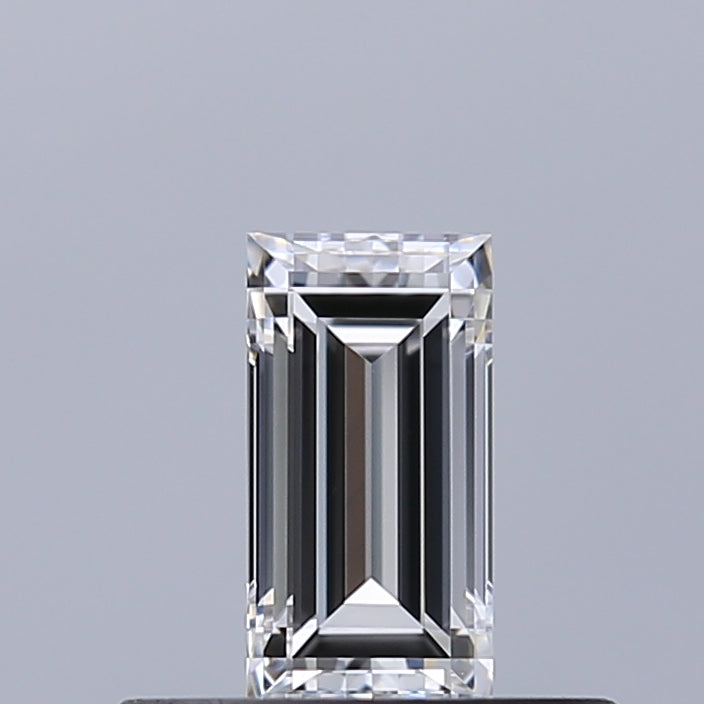 0.32 carat Baguette diamond D IF 