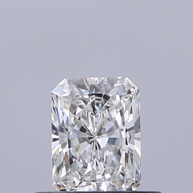 0.40 carat Radiant diamond E VVS1 