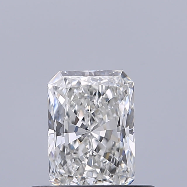 0.40 carat Radiant diamond F IF 