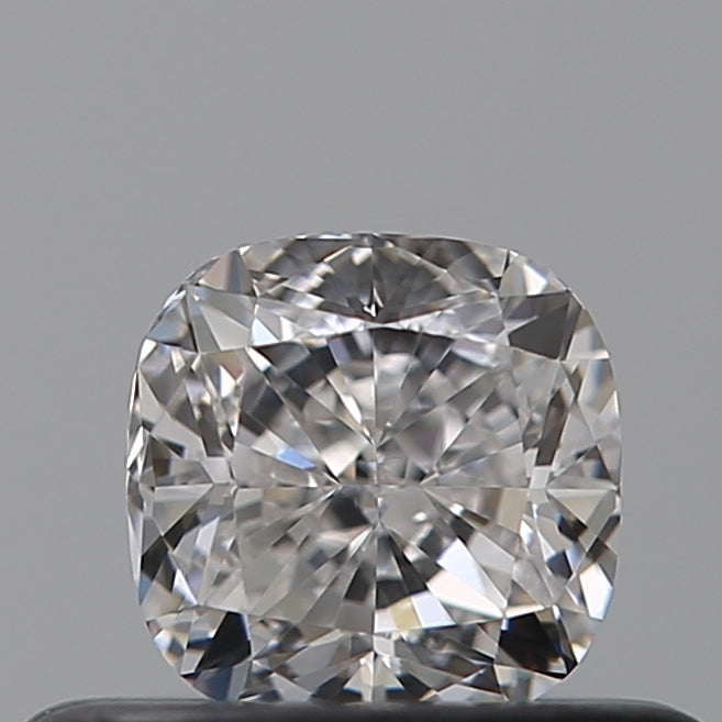 0.40 carat Cushion diamond E  VVS1