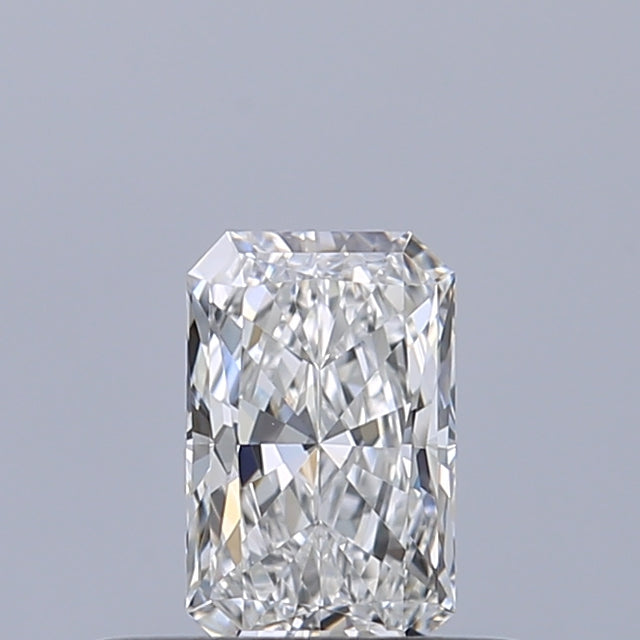 0.30 carat Radiant diamond F VVS1 