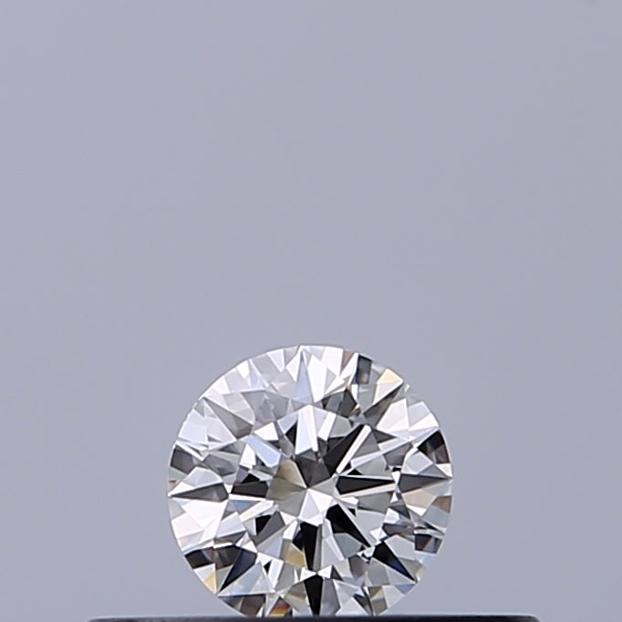 0.18 carat Round diamond G IF Excellent