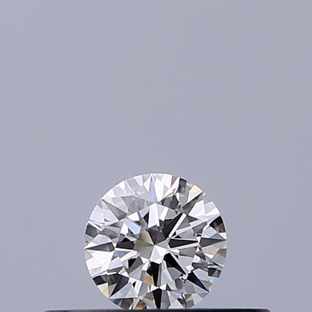 0.18 carat Round diamond G IF Excellent