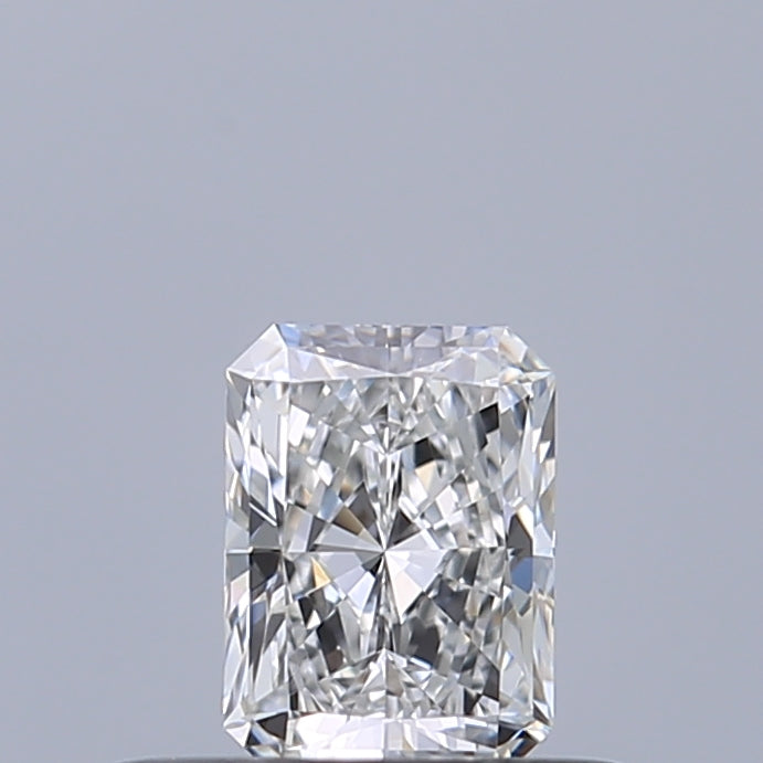 0.30 carat Radiant diamond D VVS1 