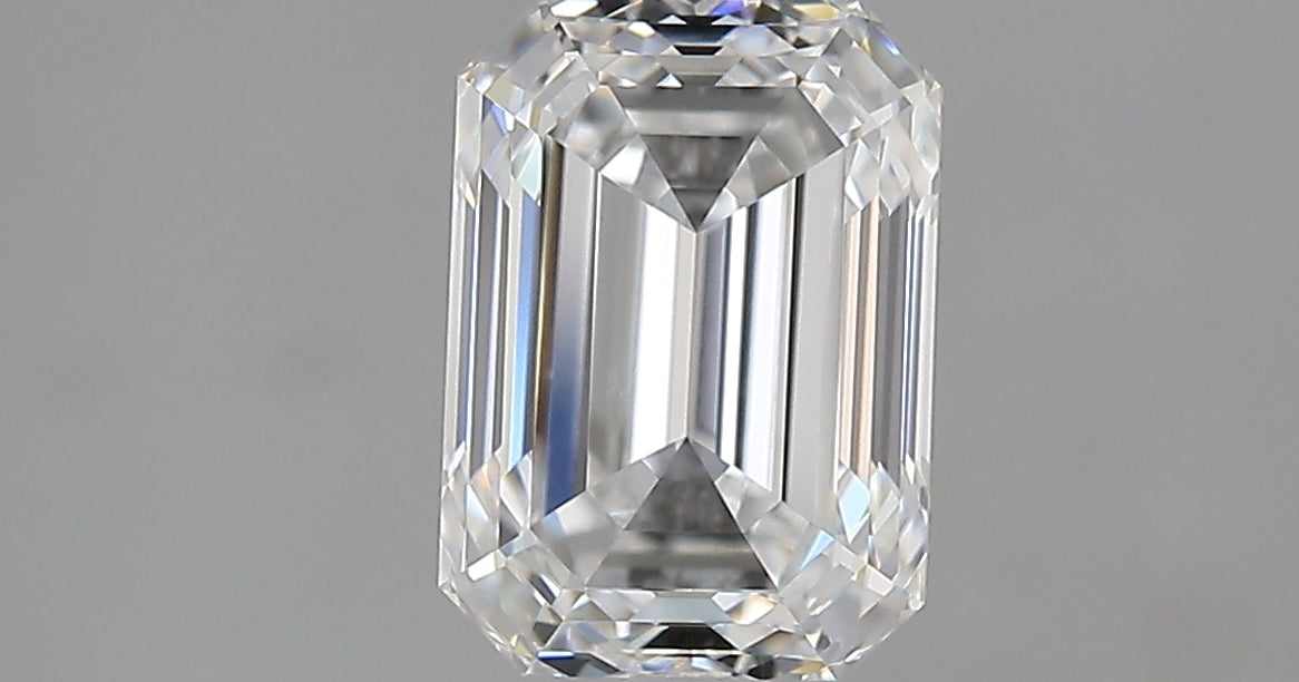 1.70 carat Emerald diamond E VS1 