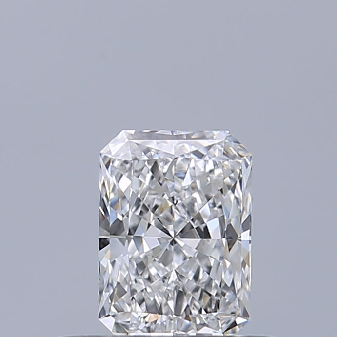 0.34 carat Radiant diamond D VVS2 