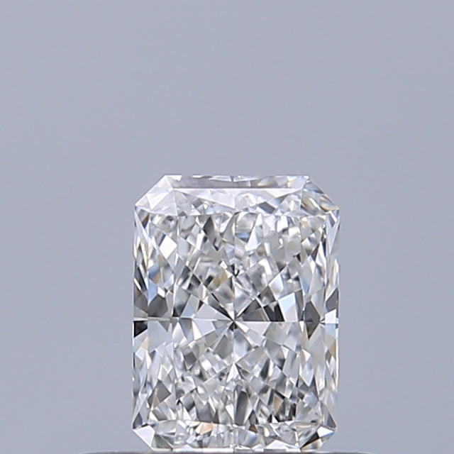 0.34 carat Radiant diamond D VVS2 