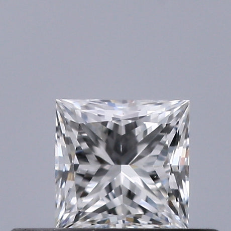 0.31 carat Princess diamond E VVS2 