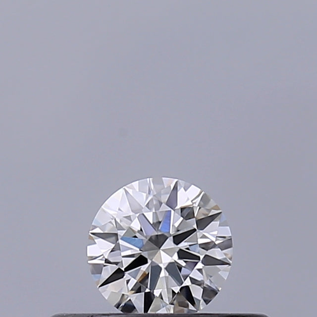 0.18 carat Round diamond F VVS2 Excellent