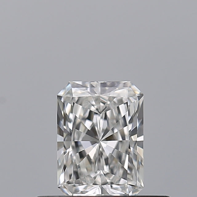 0.33 carat Radiant diamond D VVS1 