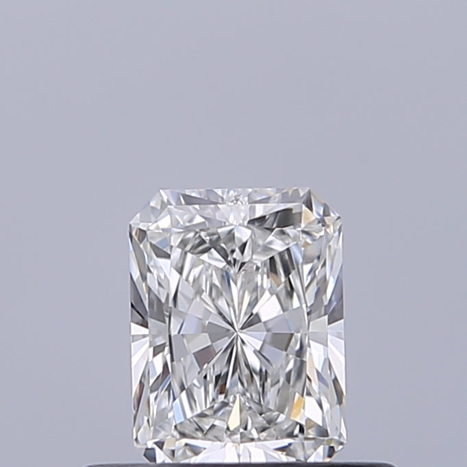 0.40 carat Radiant diamond F VVS1 