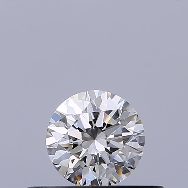 0.28 carat Round diamond F IF Excellent