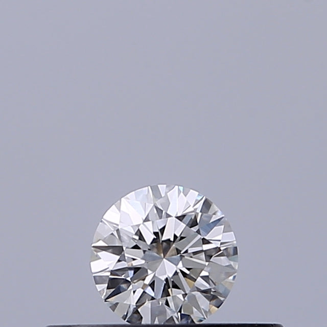 0.18 carat Round diamond F VVS2 Excellent