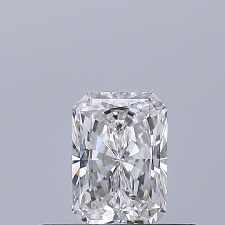 0.33 carat Radiant diamond D VVS2 