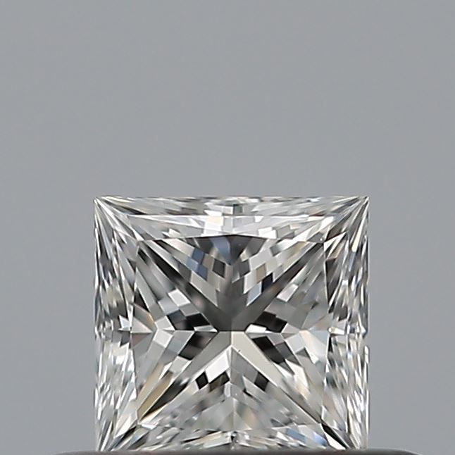 0.31 carat Princess diamond E  VVS2