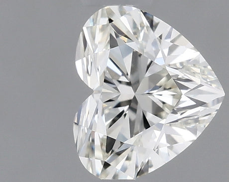 0.64 carat Heart diamond J VVS1 
