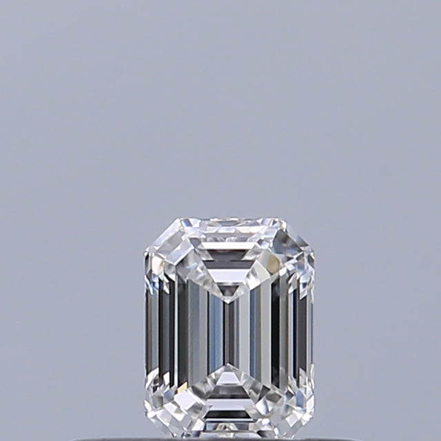 0.24 carat Emerald diamond E VVS1 