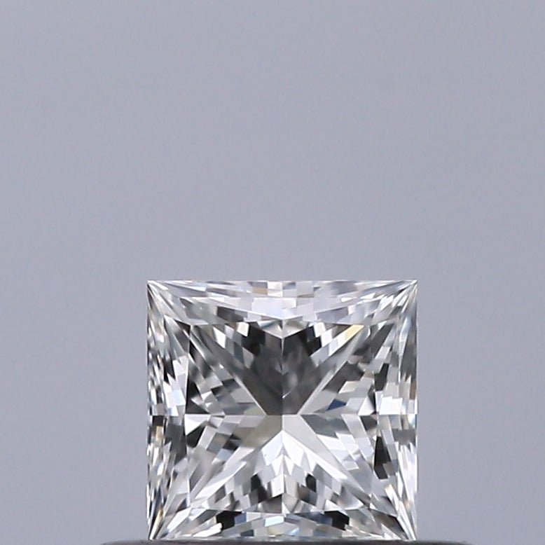 0.33 carat Princess diamond G VVS2 