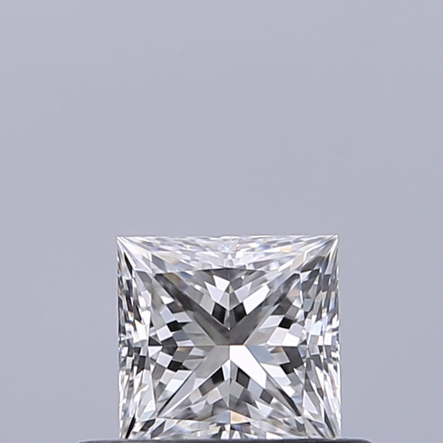 0.38 carat Princess diamond E VVS1 