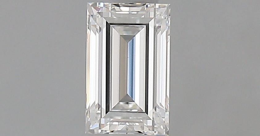 0.45 carat Baguette diamond E  VVS1