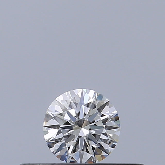 0.18 carat Round diamond E IF Excellent